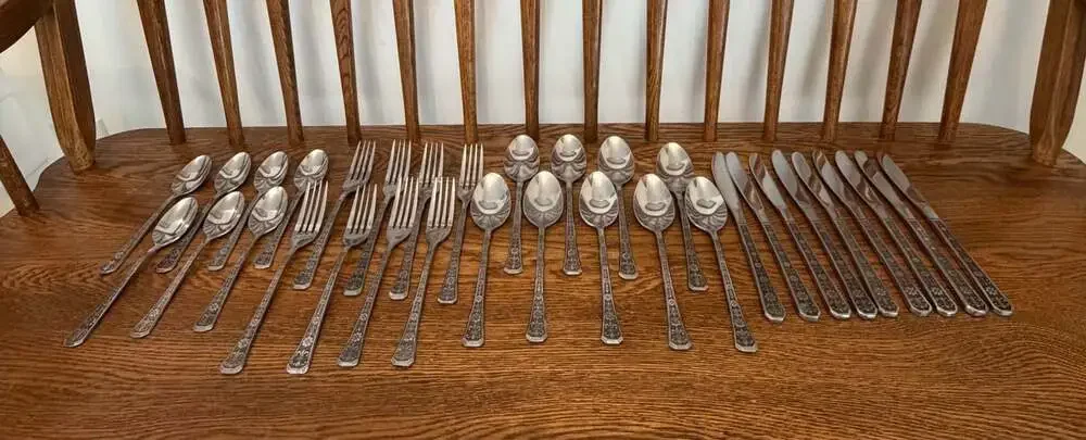 Interpur Stainless Korea Floral Pattern Flatware Set